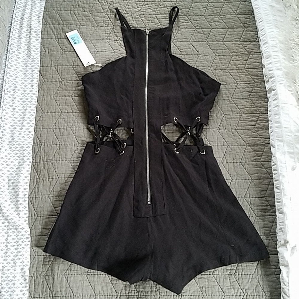 LF Romper - Picture 4 of 6
